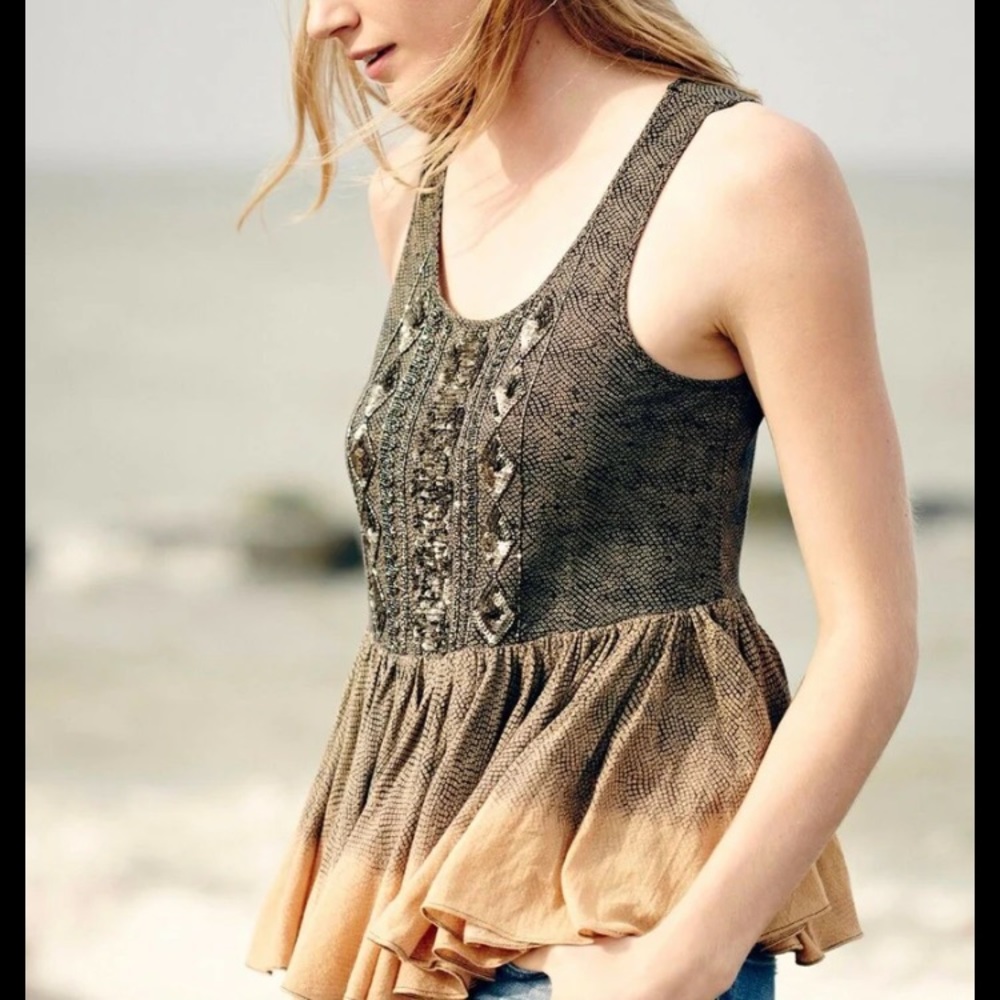 🍄Akemi + Kin Sequined Peplum Tank